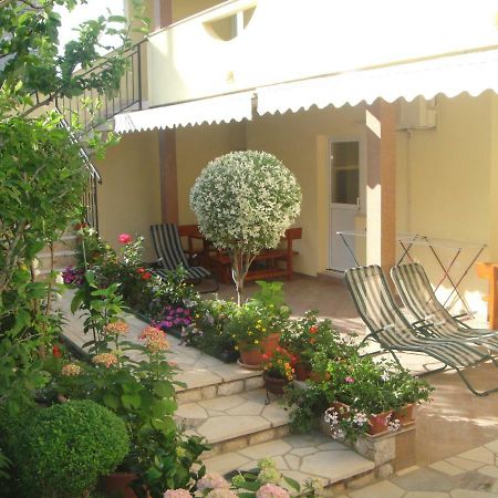 Apartment Kolundzic Novi Vinodolski Kültér fotó