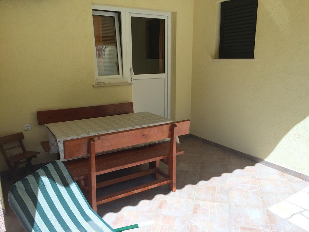 Apartment Kolundzic Novi Vinodolski Szoba fotó