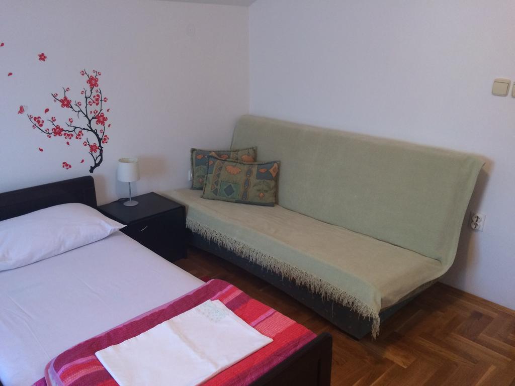 Apartment Kolundzic Novi Vinodolski Szoba fotó