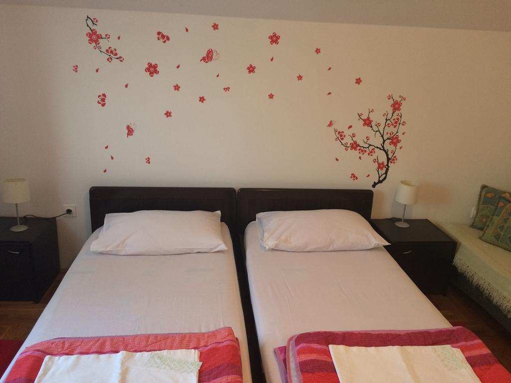 Apartment Kolundzic Novi Vinodolski Szoba fotó
