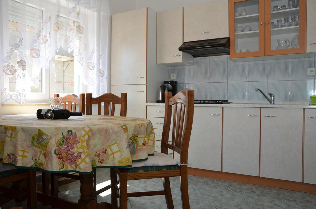 Apartment Kolundzic Novi Vinodolski Kültér fotó